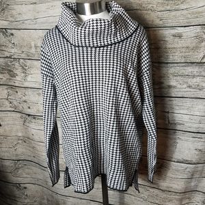 Calvin Klein Line Sweater Size Medium